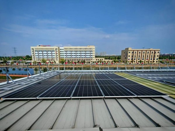 南铁天集公司首个屋顶分布式光伏项目顺利并